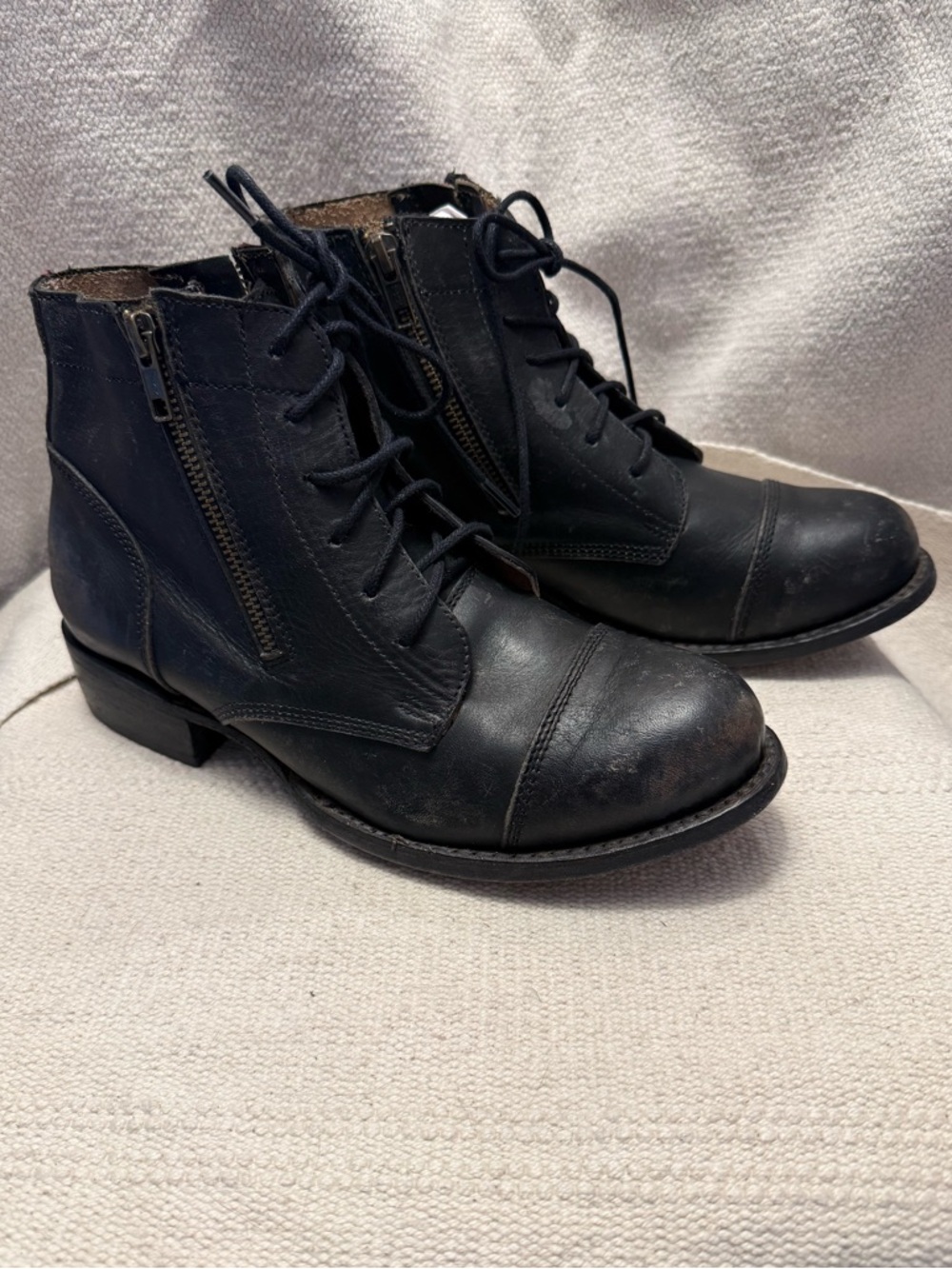 Freebird Rafter Black Leather Lace-Up Ankle Boots size 10